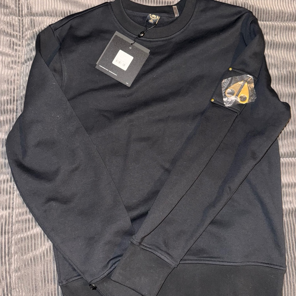 Moose Knuckles Black Crewneck Sweater
